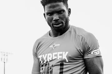 Football Player Tyreek Hill Was Handcuffed Before Today's Kickoff